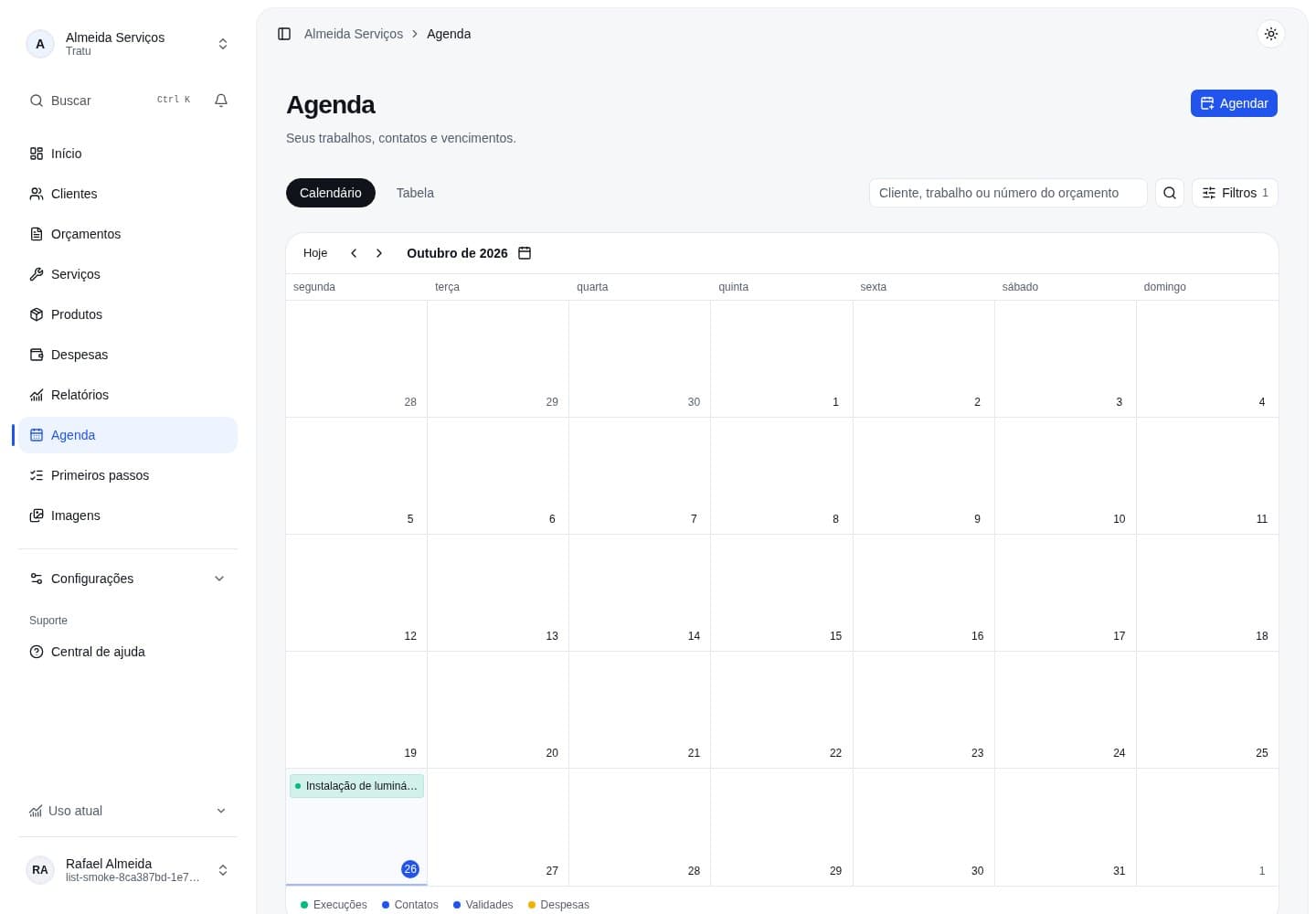Instalação de luminárias confirmada no calendário da empresa.